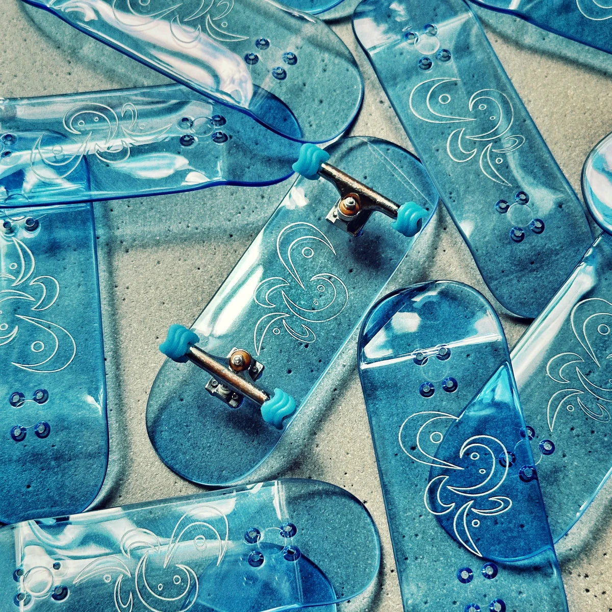 DUCK DECKS CRYSTAL DUCKY - CLEAR BLUE (DREAMS)